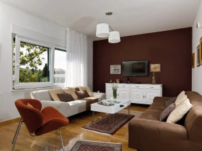 Luxury beach apartment private parking