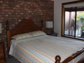 Bott's Beach Retreat