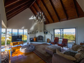 Orewa Cliff Top Holiday Home