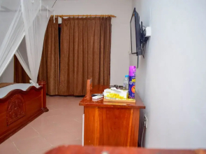 Amaan Ocean Kihinani Hotel