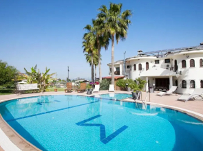 Meryem's Hotel