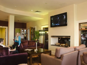 Westport Country Lodge Hotel