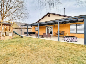 2 Mi to Petroglyph Natl Monument: Updated Home