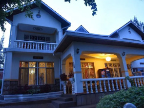 Tea House B&B