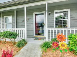 Ideally Located High Point Condo With Patio!