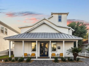 Bohemian Beach Retreat Fully Stocked Villa Near Beach w Pool Outdoor Dining