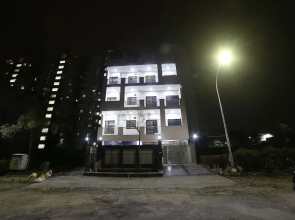 OYO 30385 Avyaan Residency