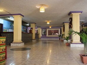 Palm Beach Hotel