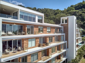 Sunset Blvd 502 (2A) - 3 Br Condo