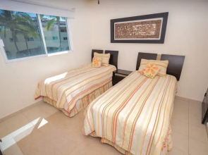 JUUB Luxury 3 Bedroom House at Playa diamante