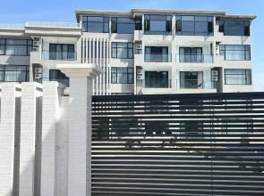 Lifestyle luxury hotel & Residence