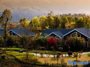 Shili Blue Mountain Mansion