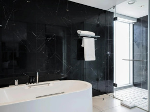 The Capital 15 on Orange Hotel & Spa