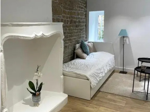 Superbe appartement avec accès patio