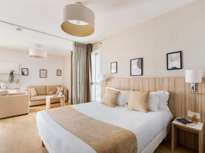 Q7 Lodge Lyon 7