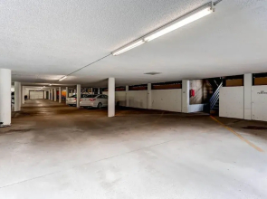 Woodbridge Inn 302 by RedAwning