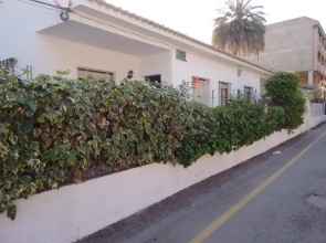Chalet II con jardín y wifi en la playa