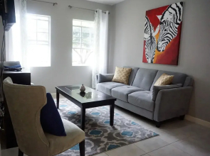 New Kingston Guest Apt Surbiton