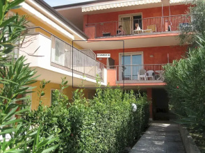 Holiday Home with Nicely Decorated Interior near Lake Garda