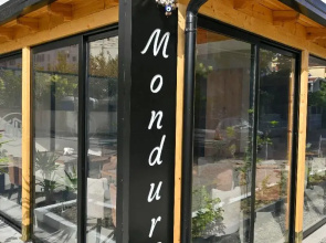 MondurO Hotel