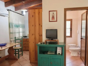 Residence with swimming pool near Alghero