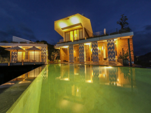 Seven Havens Residence