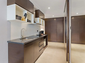 Ramee Dream Hotel Downtown