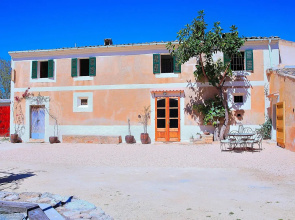 Finca Sa Cabaneta 235 by Mallorca Charme