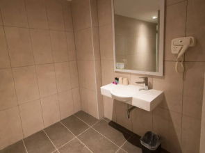 Pacific Express Hotel Chinatown