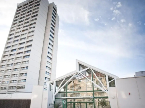 Gardens Centre Holiday Apartments