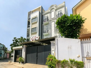 OYO 272 PVL Service Apartment
