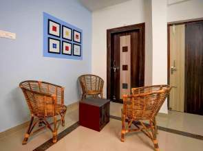OYO 81587 Luxurious Stay near Railway Station
