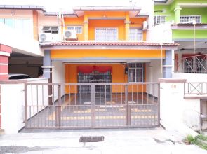 OYO Homes 90575 C.k Bahau Homestay