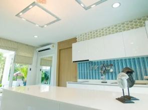 Luxury 5br Pool Villa and Sport Center