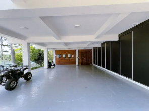 Casa de Luxo 2500m na Granja Viana