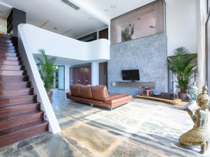 Villa U