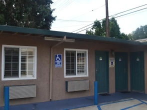 Searle Motel