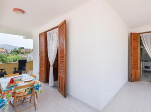 Casa Viola 1 piano 100 mt dal mare