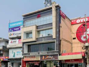 OYO 5851 Mehfil Hotel