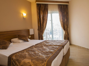 Sun Beach Park & SPA