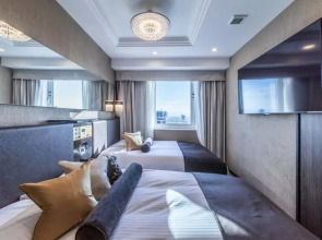 Apa Hotel ＆ Resort Midosuji Hommachi Eki Tower