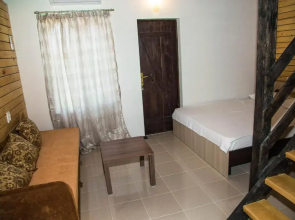 Lilly Guest House