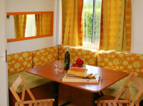 Holiday home Zivogosce