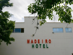 Hotel Madeiro