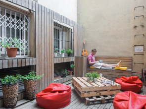 No Limit Hostel Central