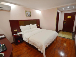 GreenTree Inn YangZhou Jiangyang(E)Road Zhongxin Building Business Hotel