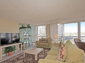 Shoreline 2051 Condo by RedAwning