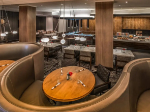 Courtyard by Marriott Bethesda/Chevy Chase