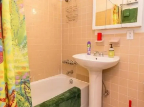 Fabulous Fully Furnished Studio Minutes From Times Square!