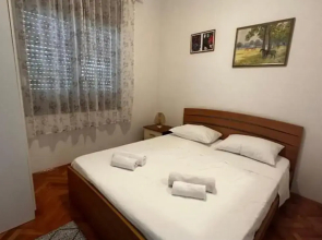 Beachfront Spacious Apartment With Terrace
